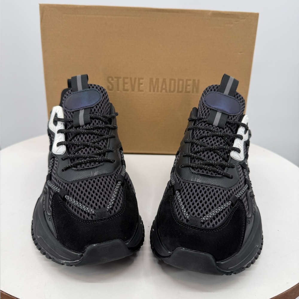 Steve Madden Baries Sneakers Black White Chunky Dad Shoes Tech Runner Streetwear - Picture 11 of 13